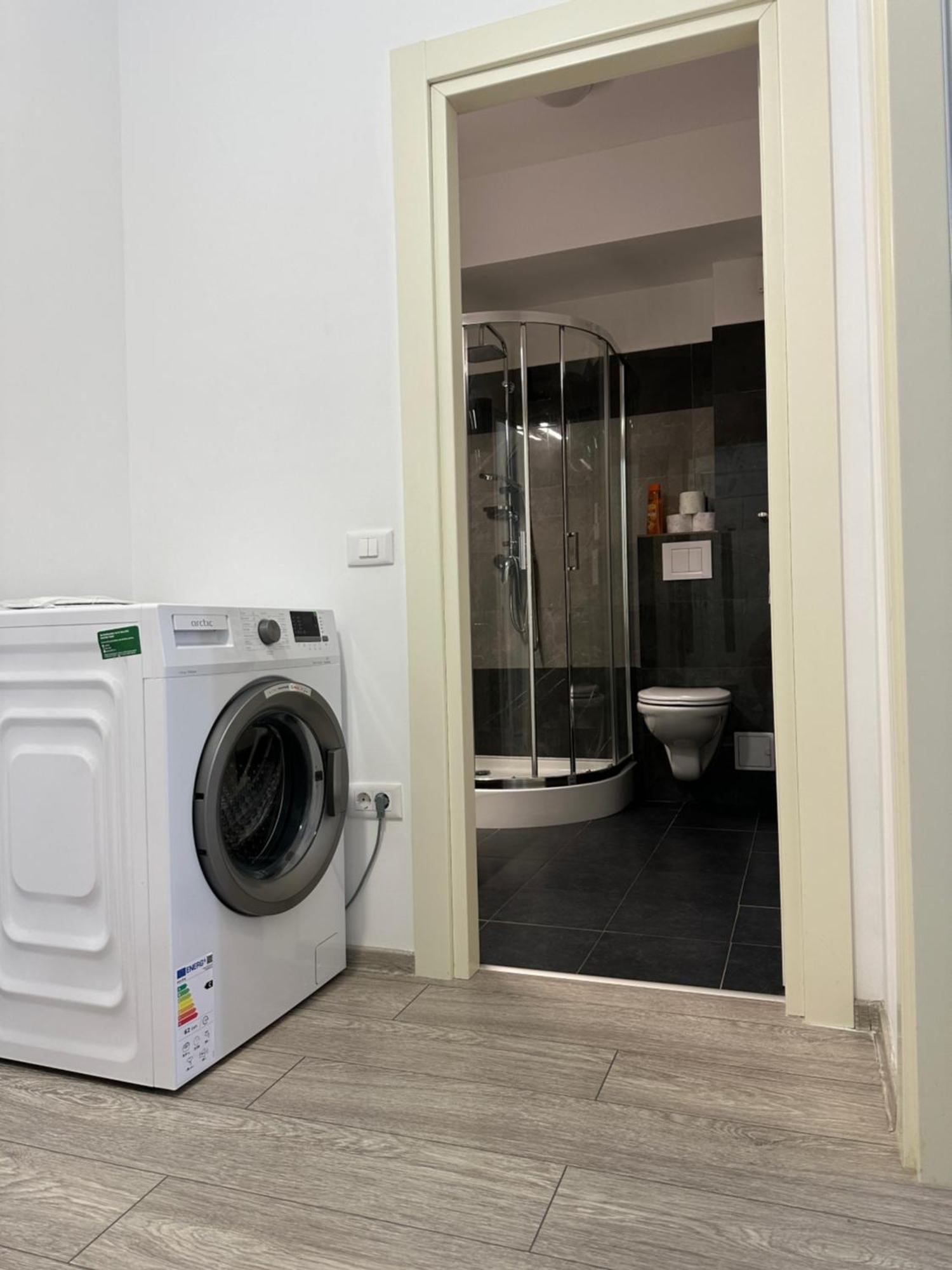 Renting Solutions Studio Iasi Extérieur photo